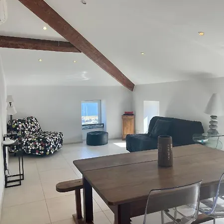 Grand Style Loft Bord De Mer Проприано